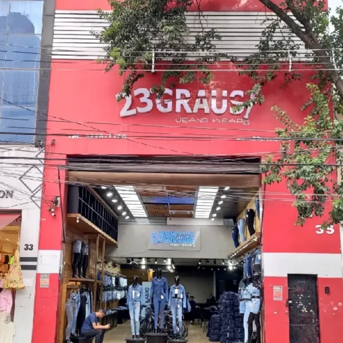 23-graus-jeans-wear-avenida-vautier-35_fachada_