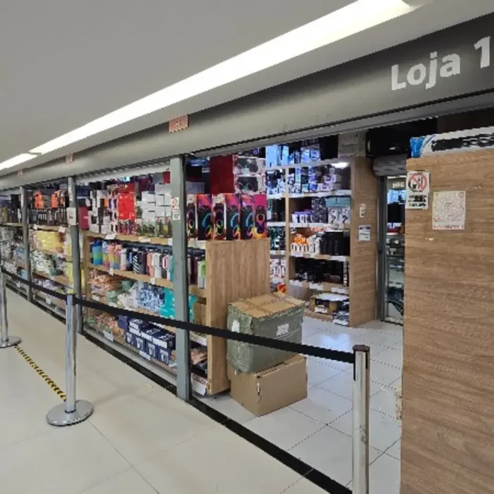 Busca-20Busca-20-20Yi-20You-20Eletr-C3-B4nicosRua_17225799986764816936.Foto-20da-20Fachada-20API.180141-2.webp-2