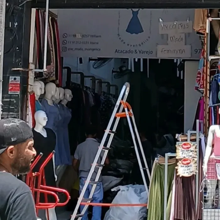 Yjw-20Moda-20Evang-C3-A9licaRua-20S-C3-A3o-20Caetano970.Foto-20da-20Fachada-20API.184314-1.webp-1