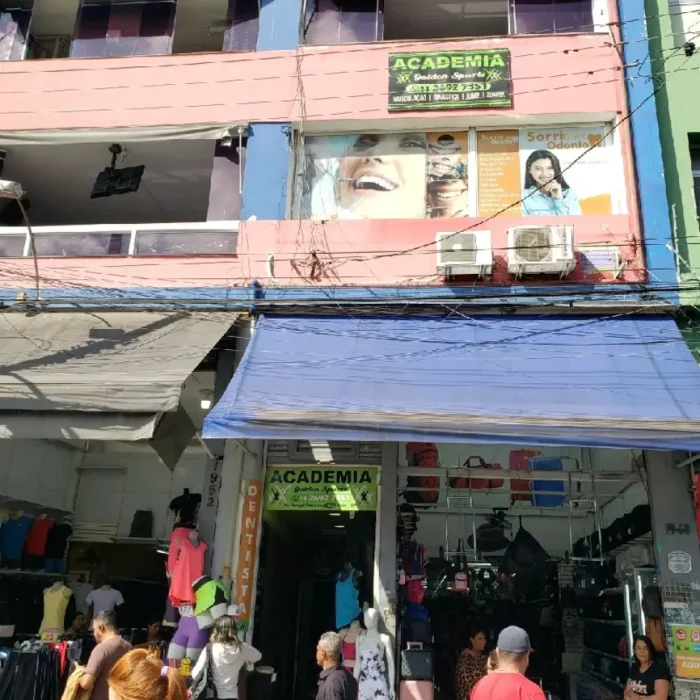 academia-golden-sports-avenida-rangel-pestana-1948_fachada_145202512590-2