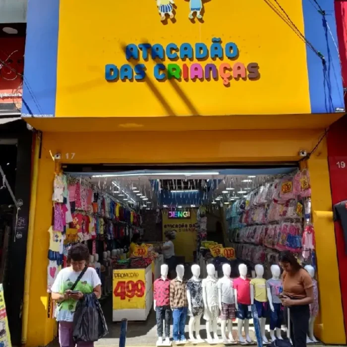 atacadao-das-criancas-rua-silvio-penteado-17_fachada_010420251020