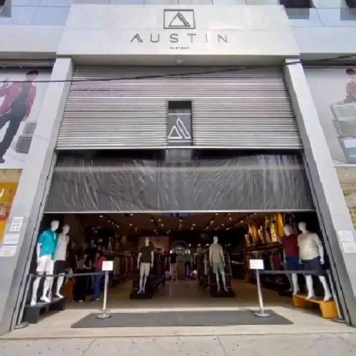 austin-club-rua-oriente-124_fachada_