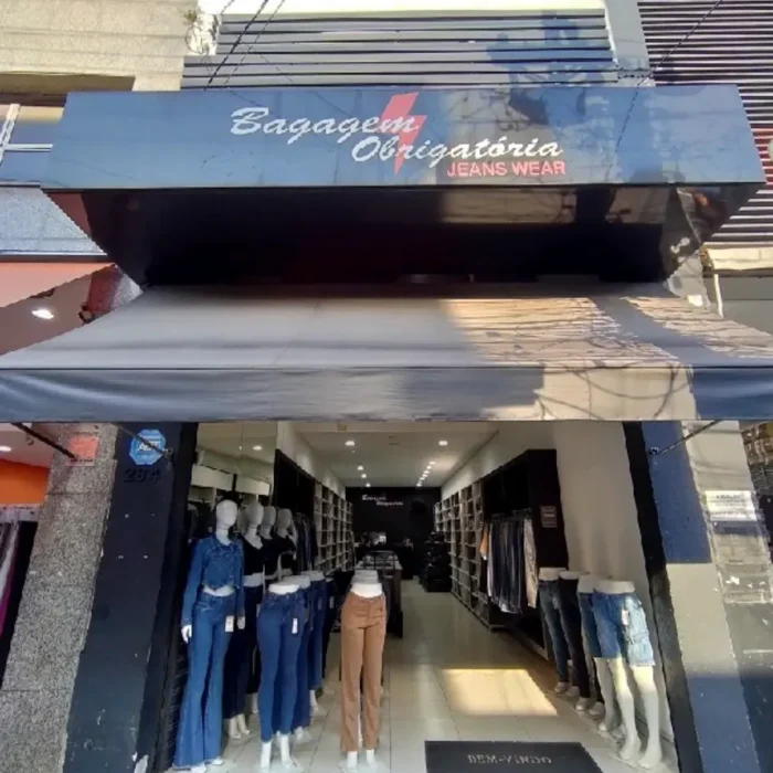 bagagem-obrigatoria-jeanswear-rua-maria-joaquina-284_fachada_150520251520