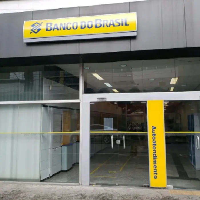 banco-do-brasil-rua-maria-marcolina-602_fachada_070720251608