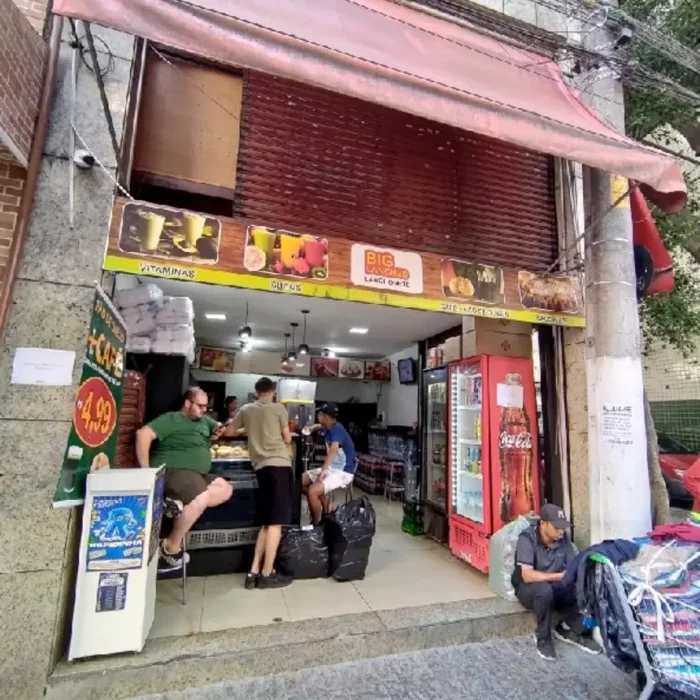 big-lanches-rua-silvio-penteado-12_fachada_010420250956.webp