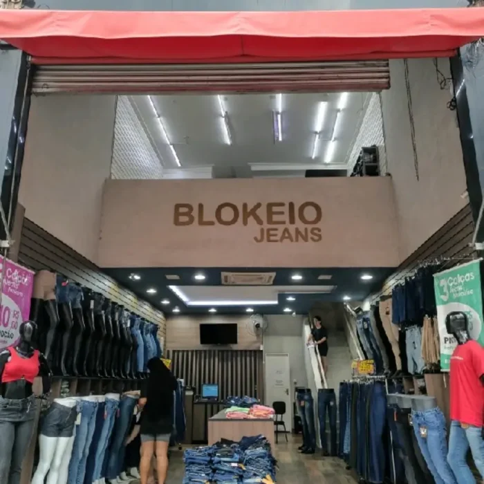 bloqueio-jeans-rua-rodrigues-dos-santos-810_fachada_180220251427