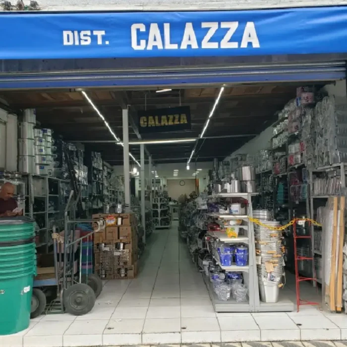 calazza-distribuidora-rua-camomil-255_fachada_192202515310