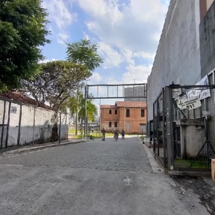 circuito-de-compras-feira-da-madrugada-rua-monsenhor-andrade-811