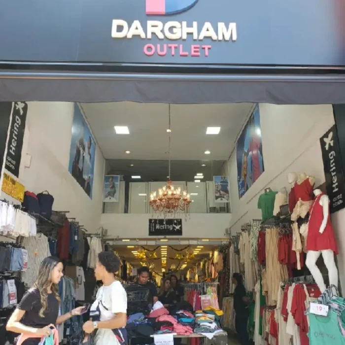 dargham-outlet-rua-oriente-584_fachada_161220241114