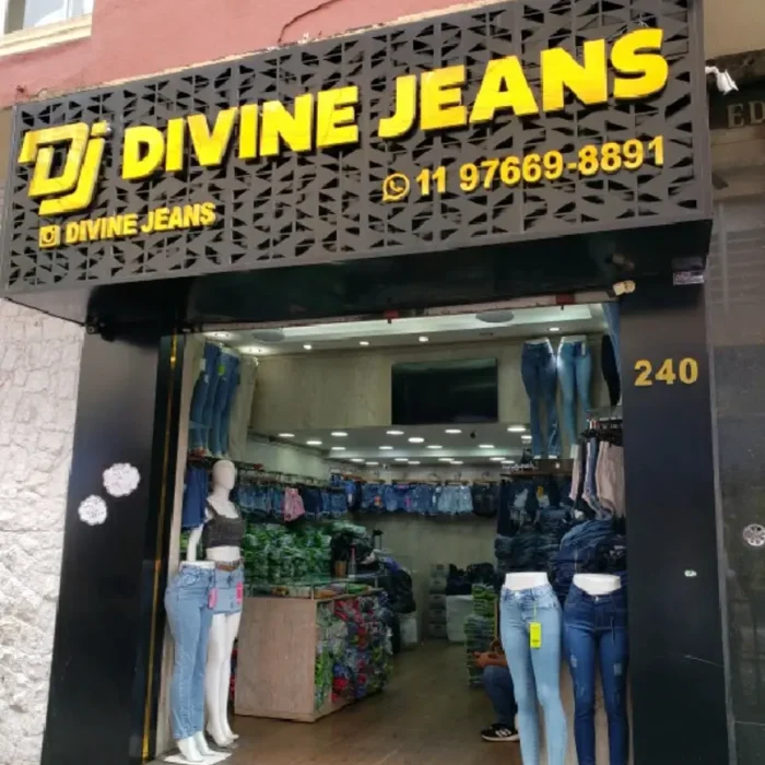 divine-jeans-rua-vitor-hugo-240