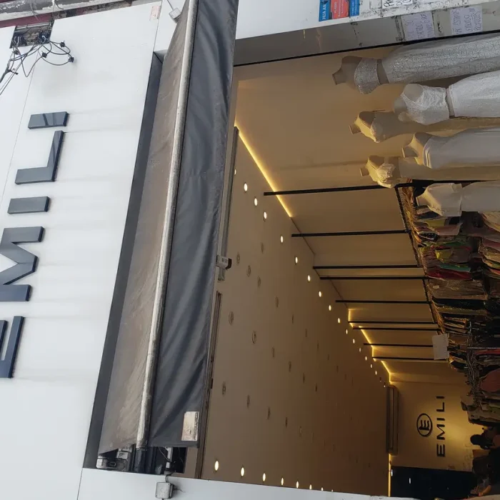 emili-rua-oriente-57-1