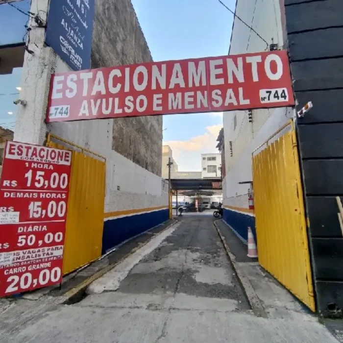 estacionamento-zeneide-teles-rua-xavantes-744_fachada_070520251555-1