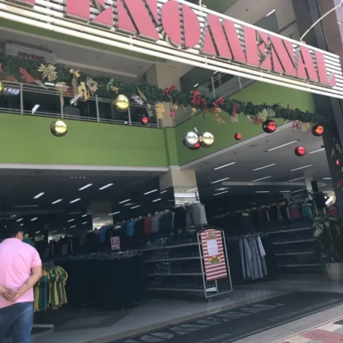 fenomenal-loja-de-fabrica-malha-roupa-pronta-rua-bresser-866-1