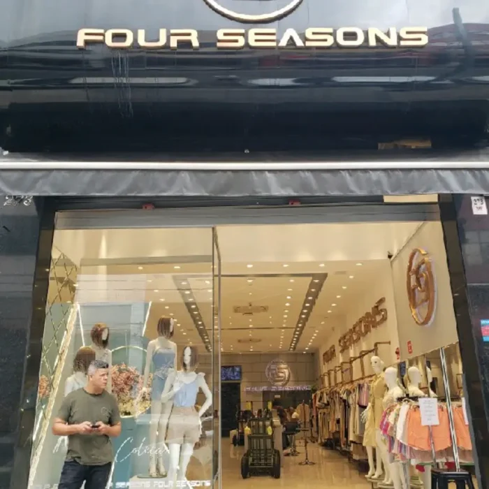 four-seasons-rua-henrique-dias-273