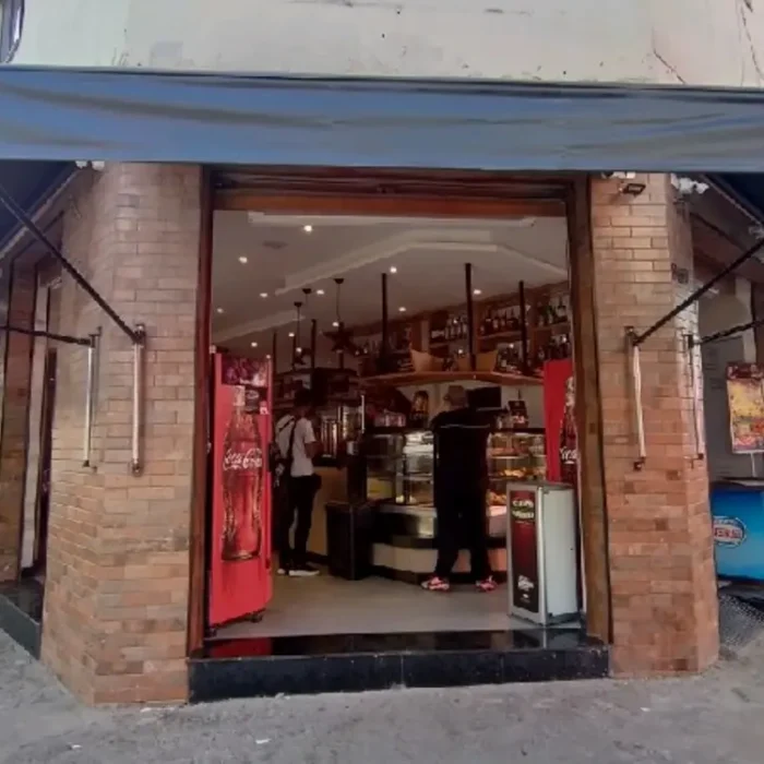 garfo-de-ouro-do-bras-rua-carnot-36