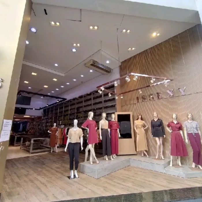 issexy-rua-mendes-junior-396_fachada_040420251348-1