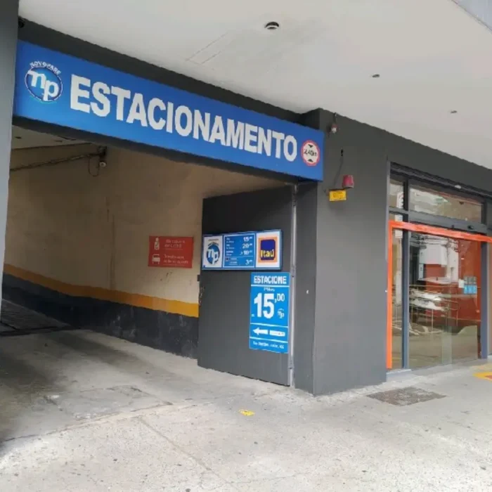 itau-rua-mendes-junior-602