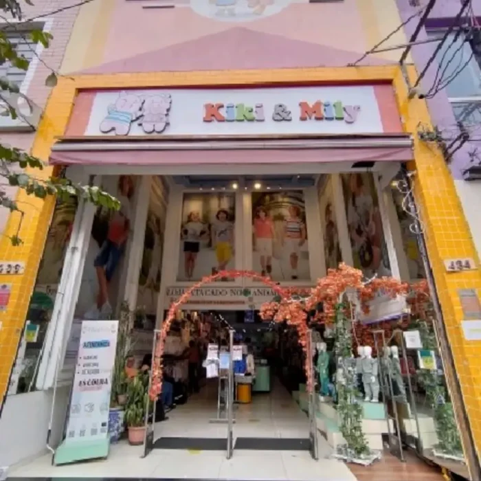 kiki-e-mily-rua-oriente-434_fachada_050820251530