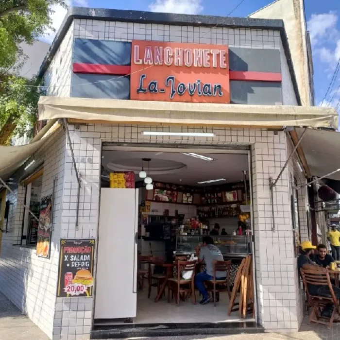 lanchonete-la-jovian-rua-casemiro-de-abreu-140_fachada_070320251534