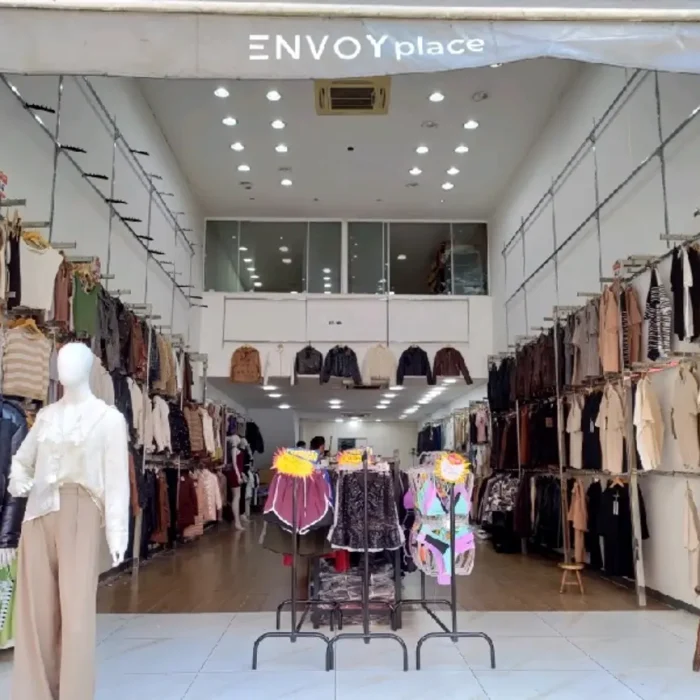 lawie-rua-tiers-73_fachada_120320251253