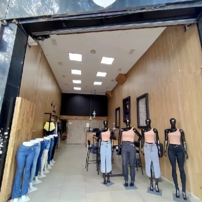 look-girls-rua-mendes-junior-640_fachada_030420251346