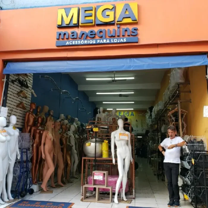 mega-manequins-rua-joao-teodoro-1441_fachada_220120251624.webp