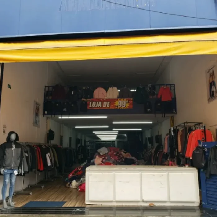 outlet-das-jaquetas-rua-maria-marcolina-134_fachada_030220251243