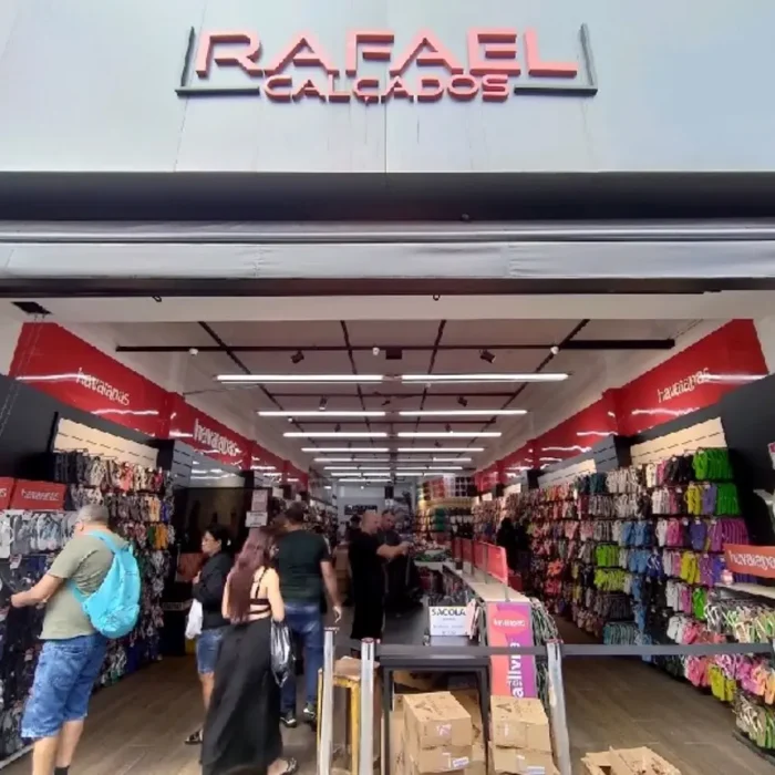 rafael-calcados-rua-cavalheiro-150_fachada_230520251128