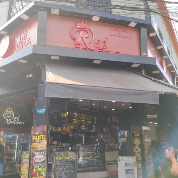 rei-do-bras-pastelaria-e-restaurante-rua-visconde-de-abaete-26_fachada_290420251355