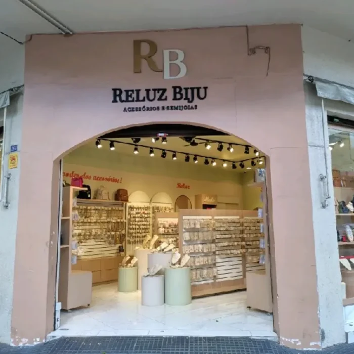 reluz-biju-rua-silva-teles-266