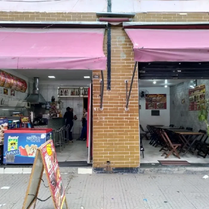 restaurante-e-lanchonete-dona-conceicao-rua-hannemann-184_fachada_190320251544.webp