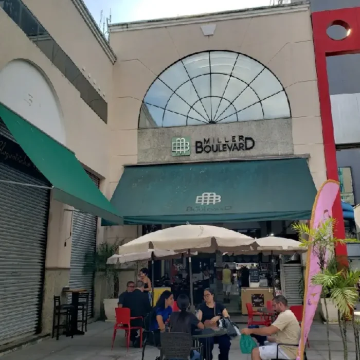 shopping-miller-boulevard-rua-miller-561