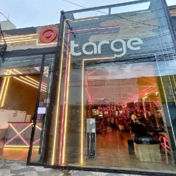 target-fitclub-rua-xavantes-381_fachada_310320251522