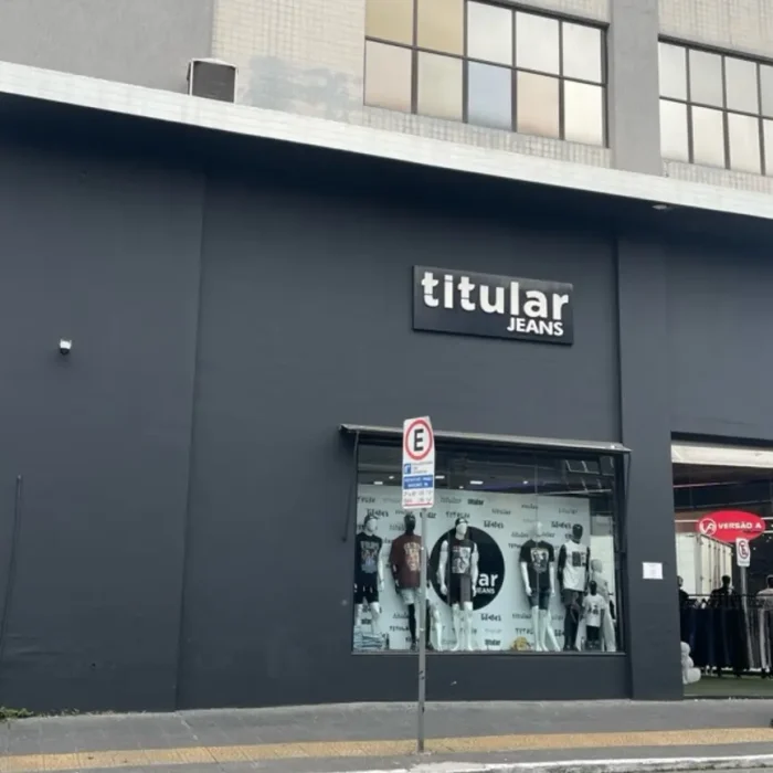 titular-jeans-checar-rua-certa-fica-na-esquina-rua-mendes-junior-1