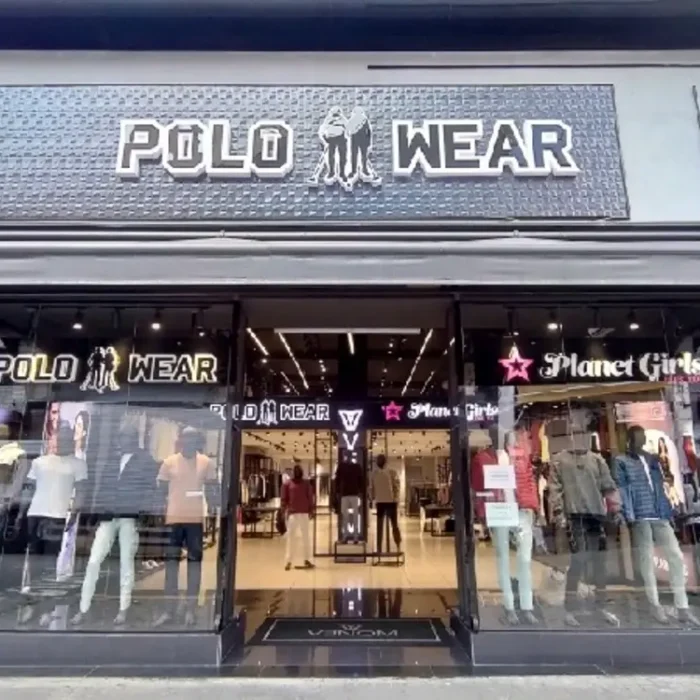 venom-polo-wear-planet-girls-rua-maria-joaquina-196_fachada_150520251448