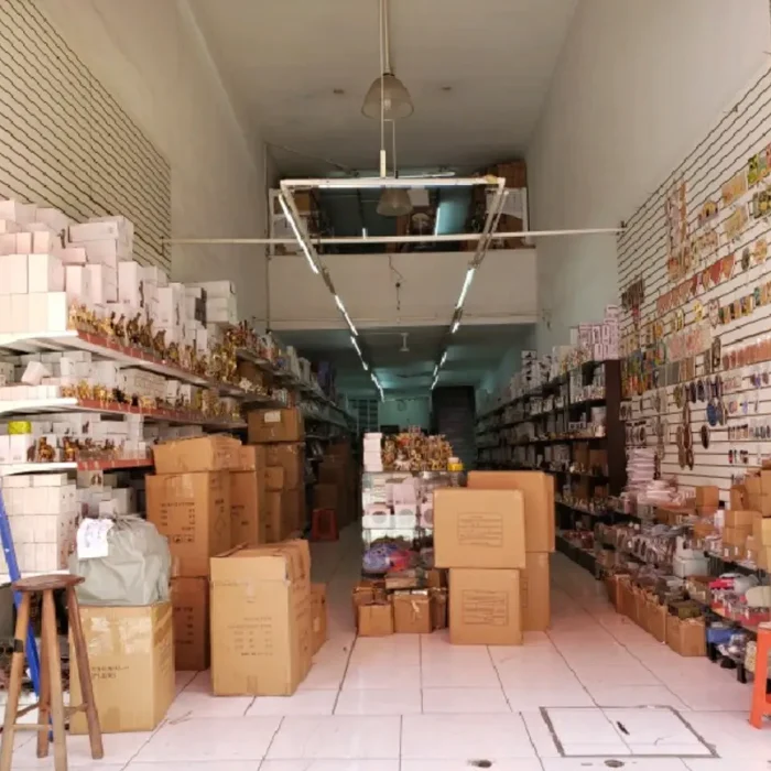 youbai-presentes-rua-camomil-147_fachada_190220251548