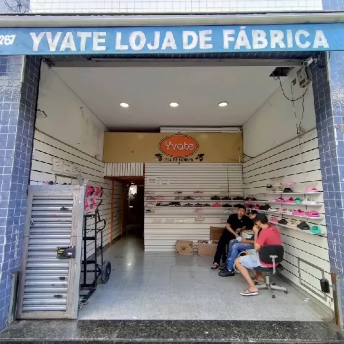 yvate-calcados-rua-cavalheiro-267_fachada_130520251413.webp